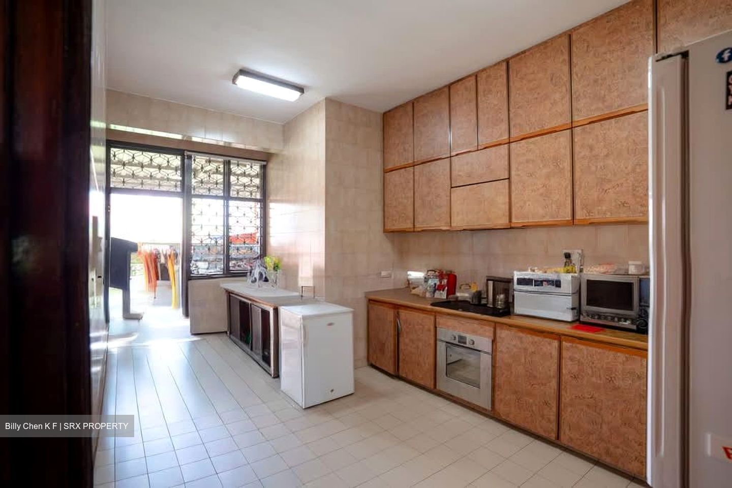 Richards Avenue (D19), Terrace #607218791